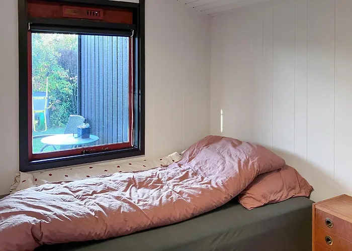 2 Bedroom In * Kirke Såby