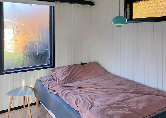 2 Bedroom In * Kirke Såby